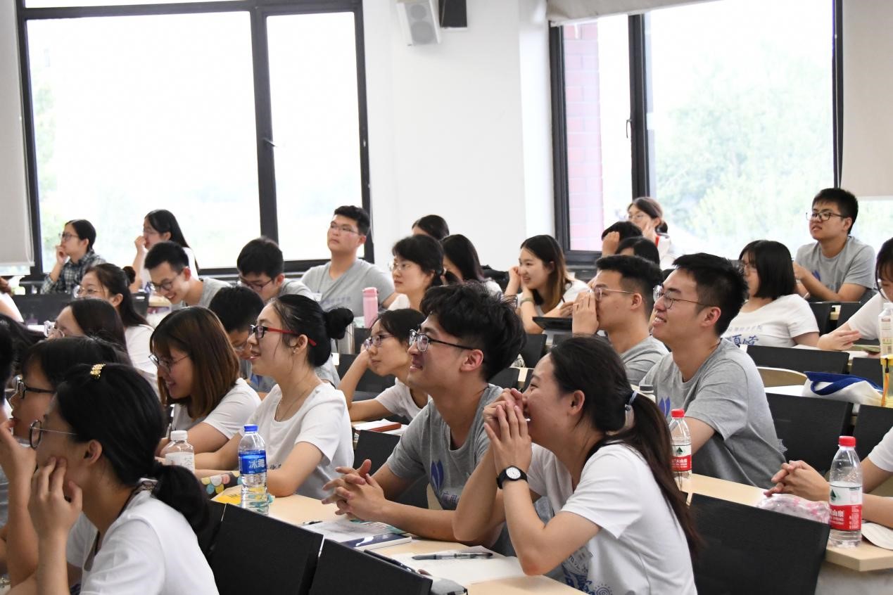 4bdad0fd7e494b8e8a3e6e7fc275e11b.jpg 4bdad0fd7e494b8e8a3e6e7fc275e11b.jpg