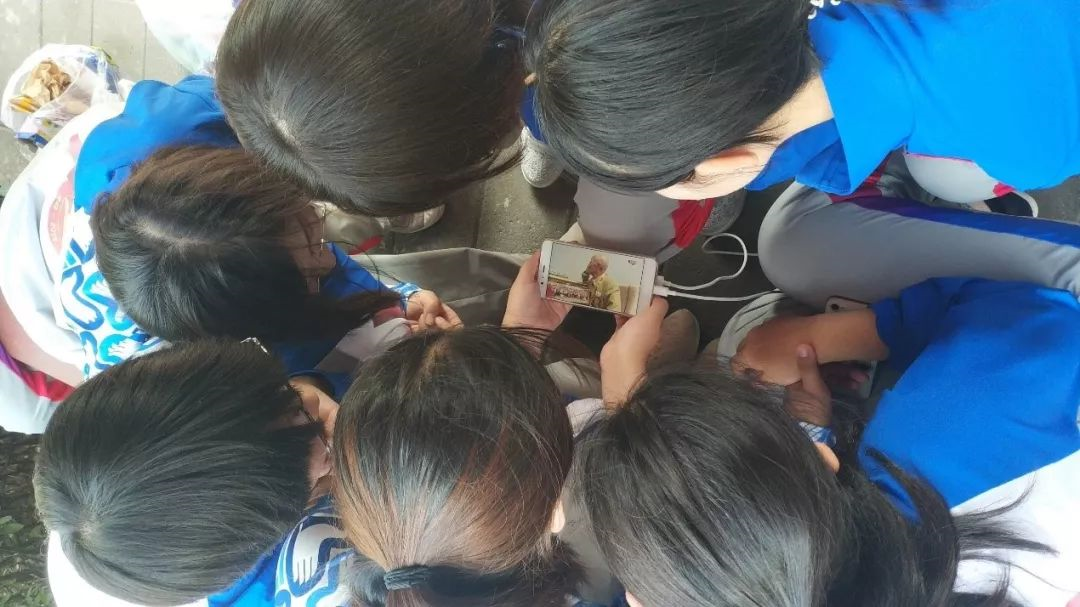 1d0d1f873d7841de9ebf8ad0b136498a.png 1d0d1f873d7841de9ebf8ad0b136498a.png