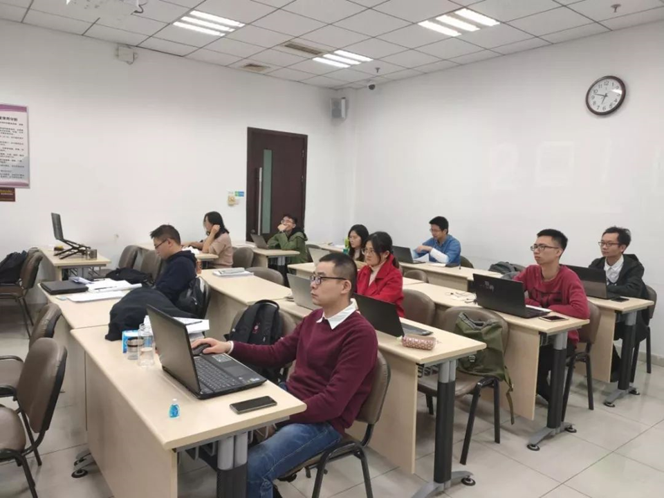 3f98f835e7e446679051961472e05b18.png 3f98f835e7e446679051961472e05b18.png